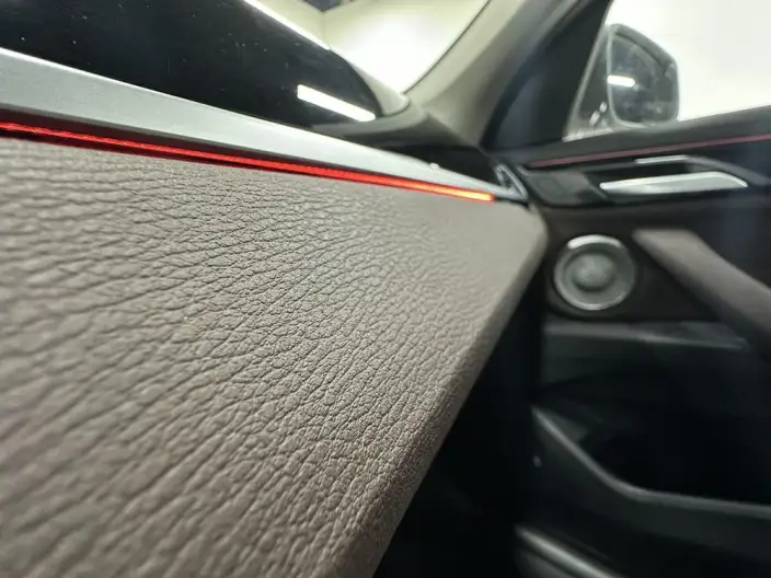 BMW X1 2022 Model sDrive20Li Exclusive Model – фото 9