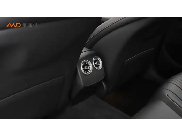 Mercedes-Benz CLS 2021 Model CLS 300 Luxury Model – фото 5