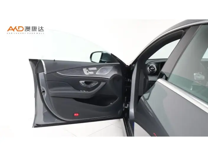 Mercedes-Benz CLS 2021 Model CLS 300 Luxury Model – фото 9