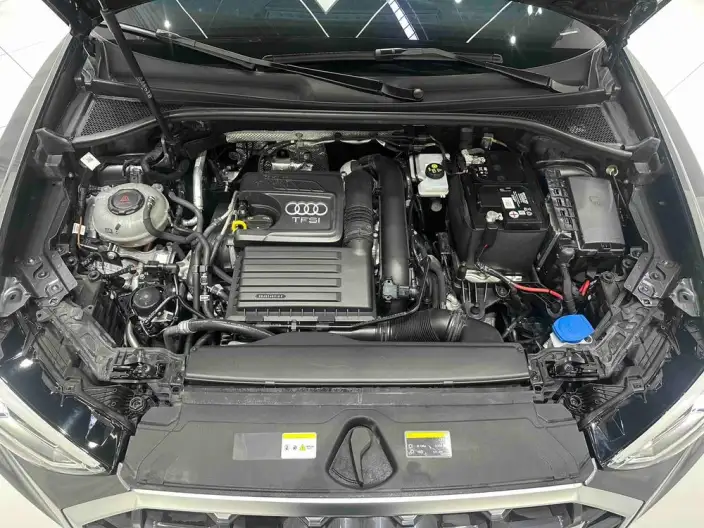 AUDI Q3 2023 Model 35 TFSI Enterprising Dynamic Model 1.5T – фото 8