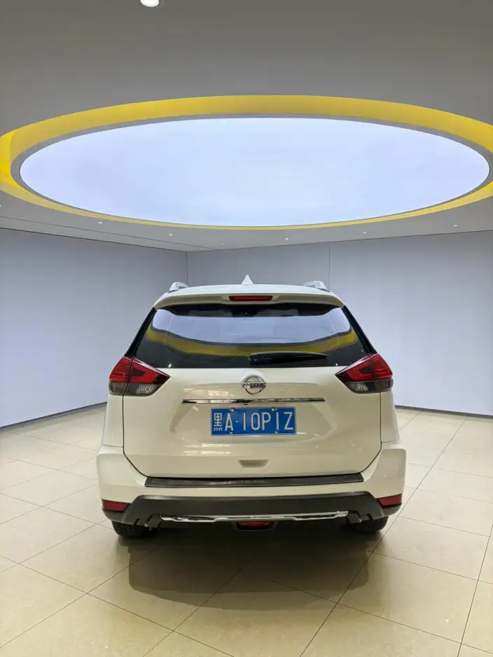 Nissan X-Trail 2022 Model 2.0L 2WD Smart Connect Premium – фото 5