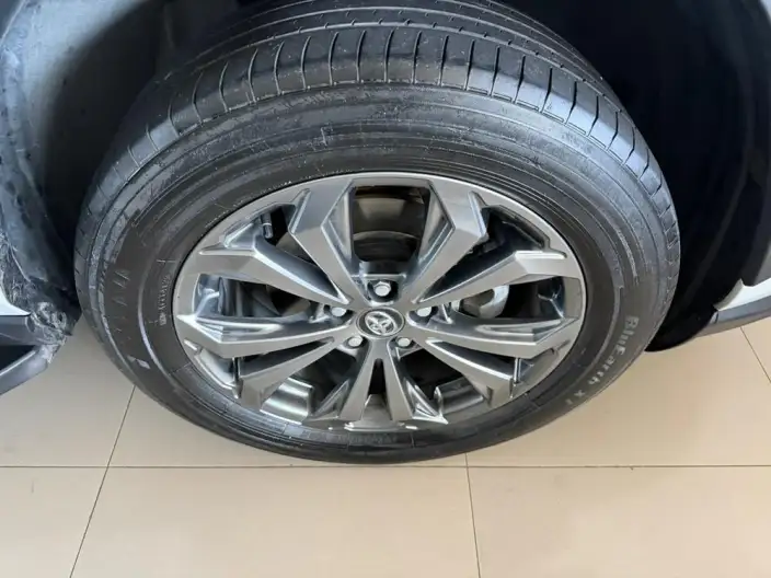Toyota RAV4 2023 Model 2.0L CVT 2WD Fashion PLUS Edition – фото 6