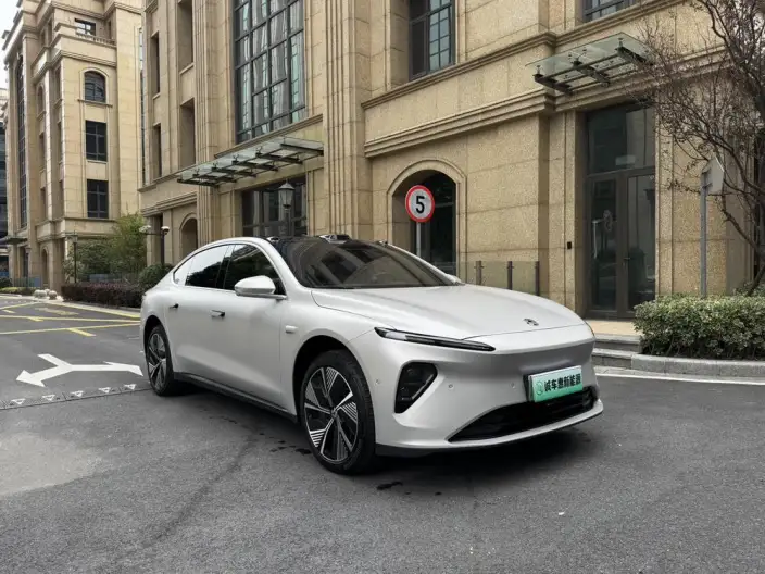 NIO ET7 2023 Model 75kWh – фото 3