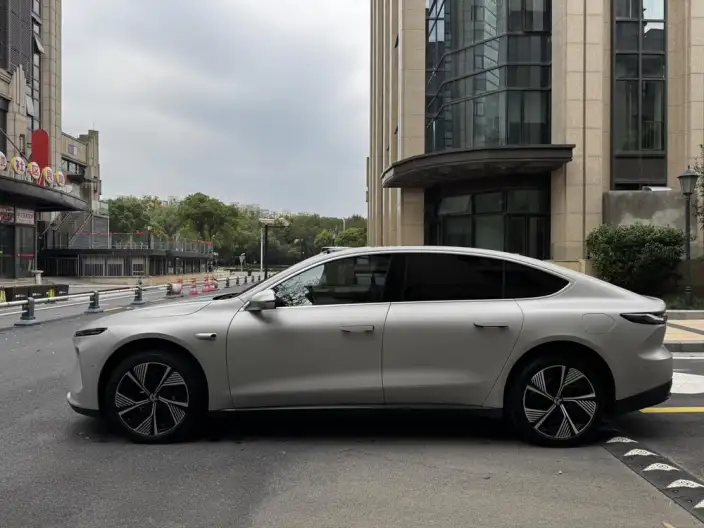 NIO ET7 2023 Model 75kWh – фото 4