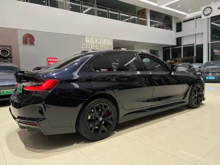 BMW i3 2023 Model eDrive40L Night Edition Sports Set – фото 6