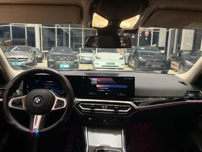 BMW i3 2023 Model eDrive40L Night Edition Sports Set – фото 7