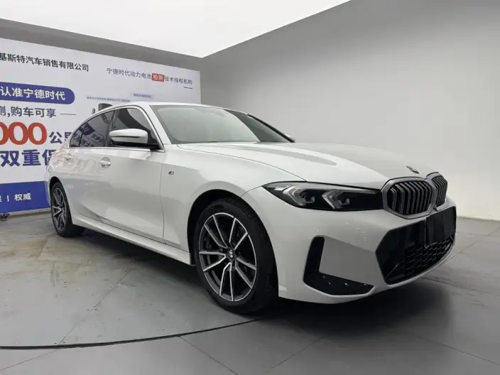 BMW 3 Series 2023 Model 320Li M Sports Set – фото 3