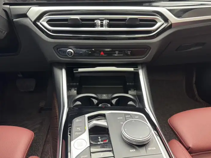 BMW 3 Series 2023 Model 320Li M Sports Set – фото 9