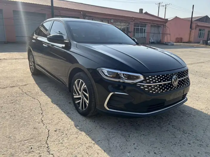 Volkswagen Lavida 2023 Model Facelift 1.5L Automatic Starry Sky Five Million Edition – фото 3