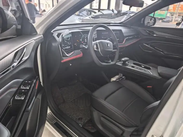 Changan X5 PLUS 2025 Model 1.5T DCT Pioneer Model – фото 8