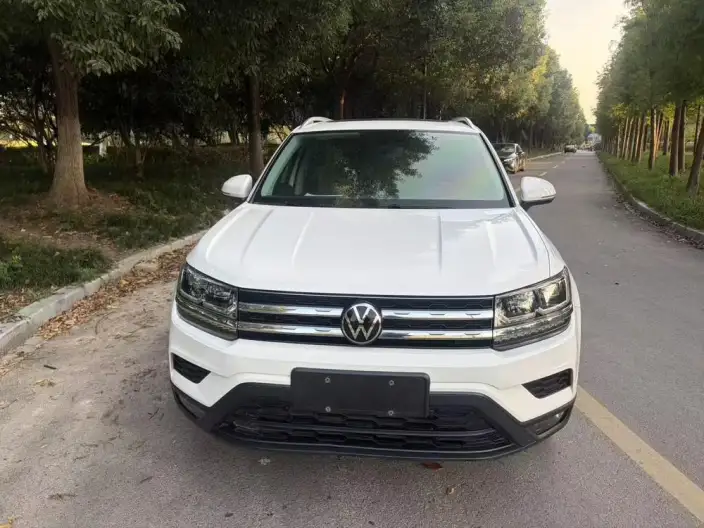 Volkswagen Tharu 2022 Model 280TSI 2WD Deluxe Edition – фото 2