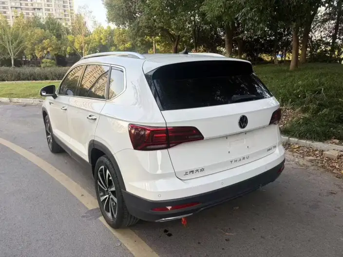 Volkswagen Tharu 2022 Model 280TSI 2WD Deluxe Edition – фото 4