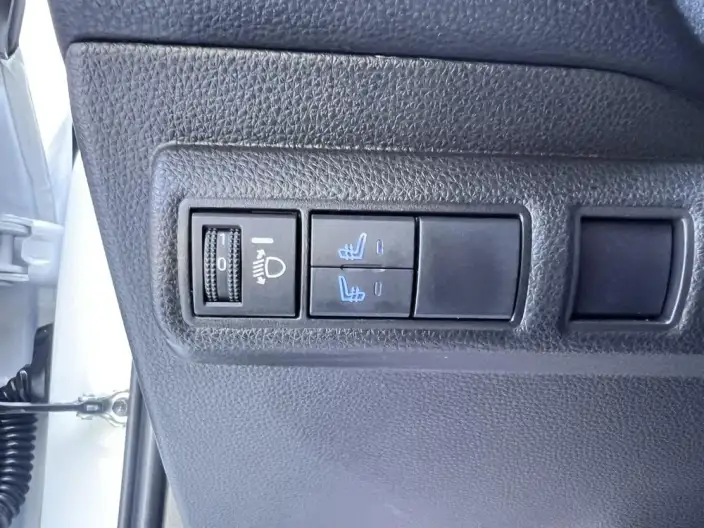 Toyota Levin 2023 Model TNGA 1.5L Enterprising Edition – фото 9