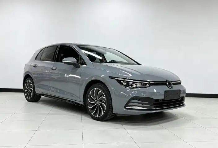 Volkswagen Golf 2021 Model 280TSI DSG Pro – фото 3
