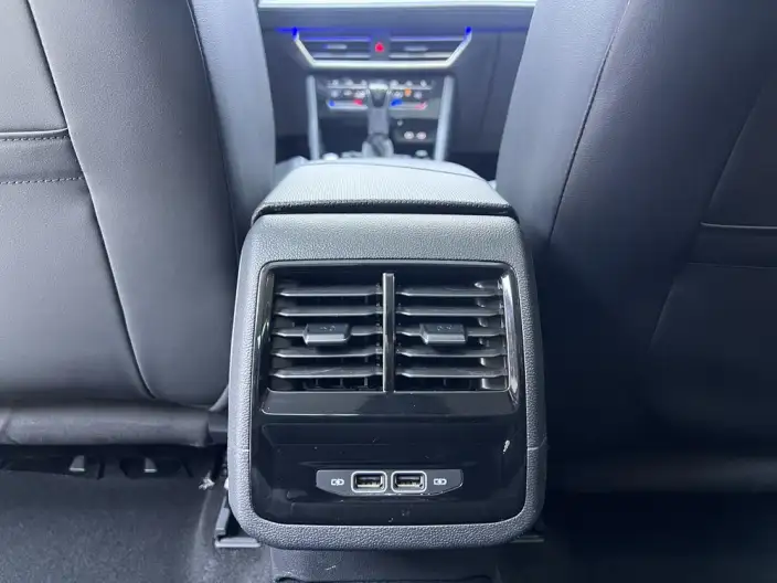 Volkswagen Sagitar 2023 Model 280TSI DSG Beyond Edition Lite – фото 10