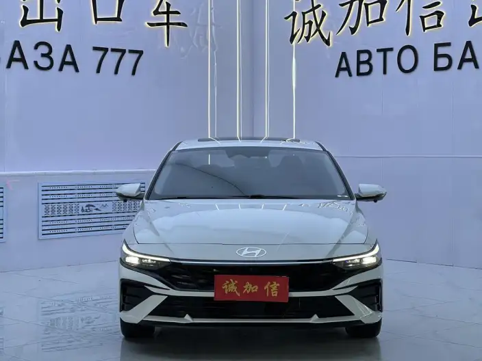 Hyundai Ioniq 2023 Model 1.5L CVT LUX Premium Edition – фото 2