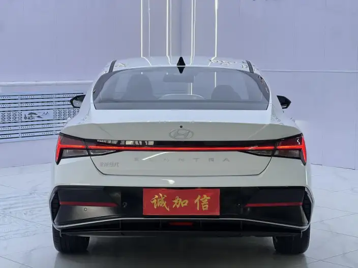 Hyundai Ioniq 2023 Model 1.5L CVT LUX Premium Edition – фото 5