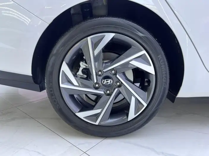 Hyundai Ioniq 2023 Model 1.5L CVT LUX Premium Edition – фото 7