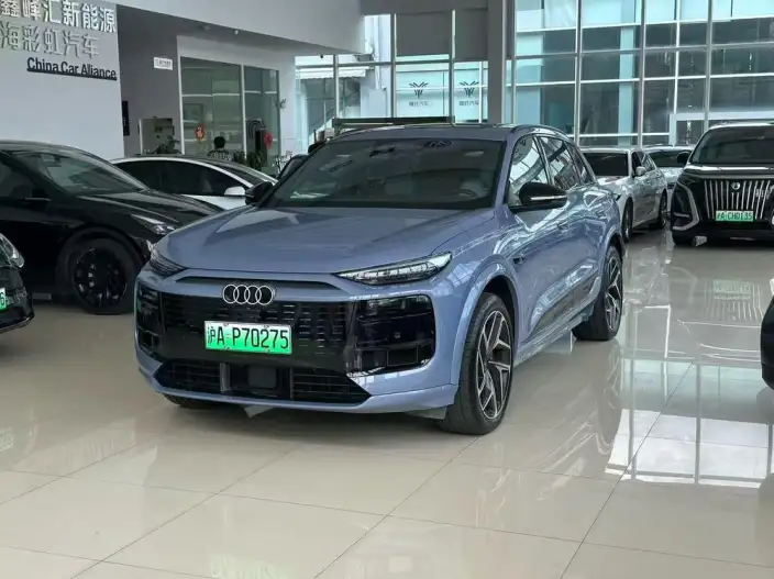AUDI Q6L e-tron 2026 Model First Edition Pilot Edition – фото 1