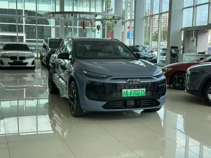 AUDI Q6L e-tron 2026 Model First Edition Pilot Edition – фото 3
