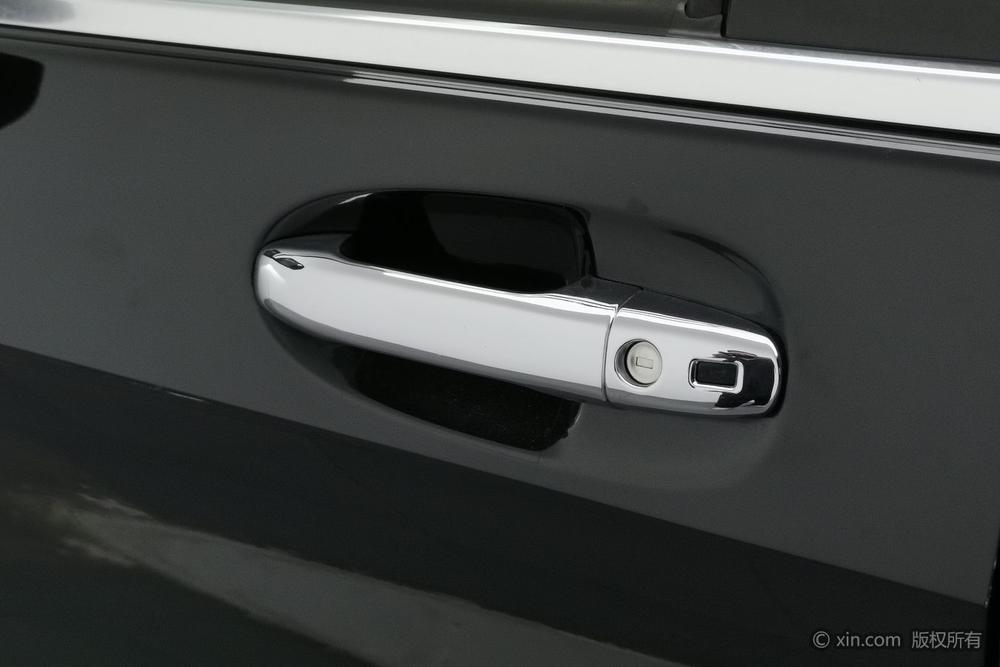 Mercedes-Benz V-Class 2016 модификация V 260 Premium Edition – фото 9