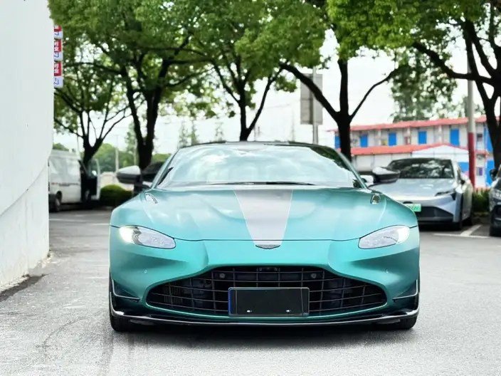 Vantage 2022 Model F1 Edition Coupe