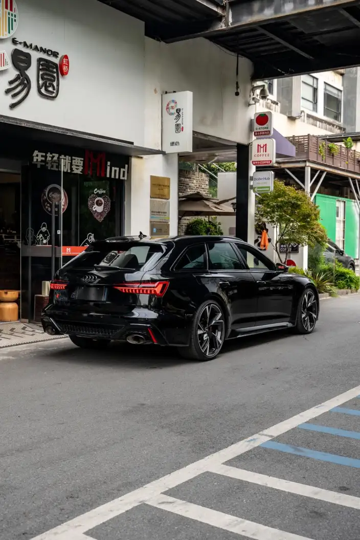 Audi RS 6 2022 Model RS 6 4.0T Avant – фото 4