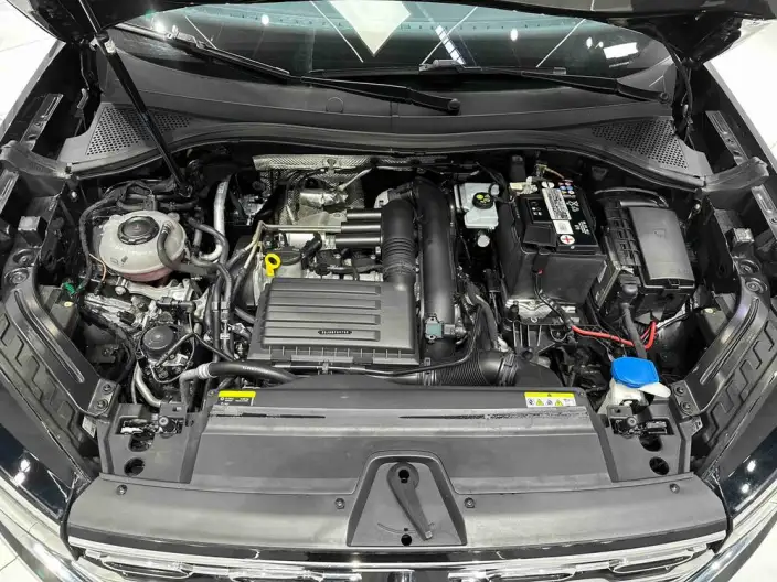 Volkswagen Tayron 2022 Model 280TSI 2WD Luxury Zhilian Edition – фото 8