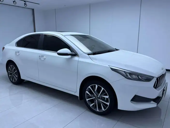 Kia K3 2021 Model Facelift 1.5L CVT Fashion Edition – фото 3