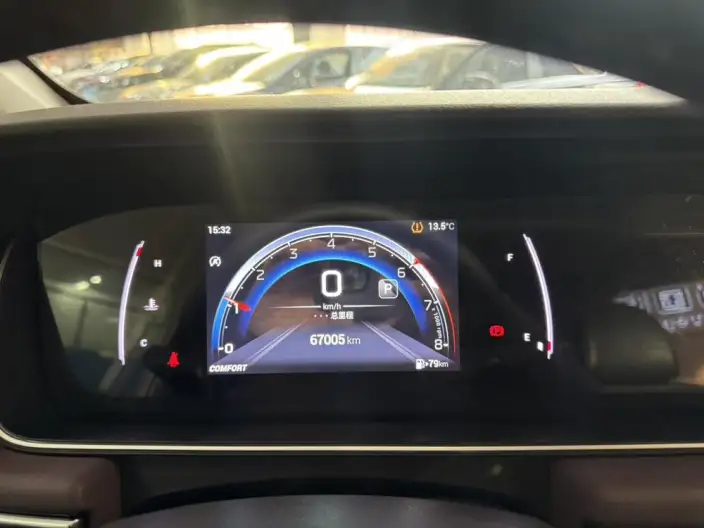 GAC Trumpchi M6 2021 Model Pro 270T AT Deluxe Edition – фото 10