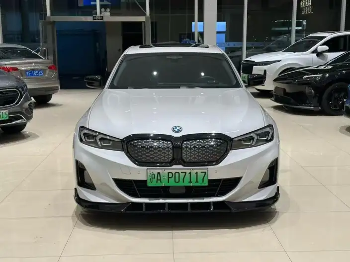 BMW i3 2025 Model eDrive40L Night Set – фото 2