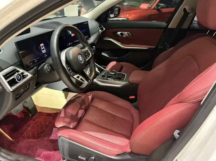 BMW i3 2025 Model eDrive40L Night Set – фото 8