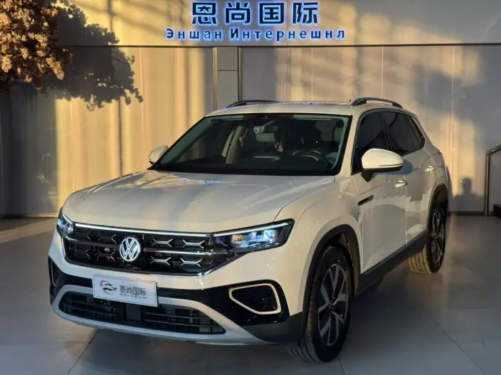 Volkswagen Tayron 2023 Model 280TSI 2WD Luxury Plus Advanced version – фото 1
