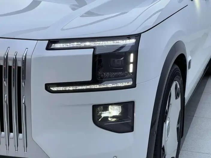 ZEEKR 9X 2026 Model Hyper Edition 70kWh VI seat – фото 5