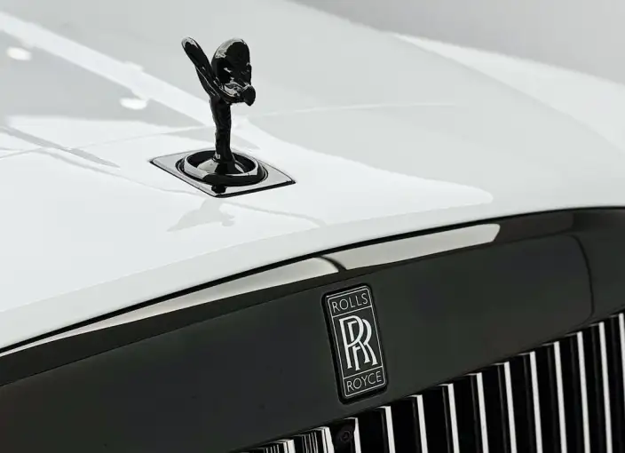 Cullinan 2020 Model Black Badge – фото 9
