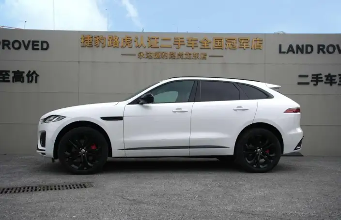 Jaguar F-PACE 2024 Model P400 SPORT
