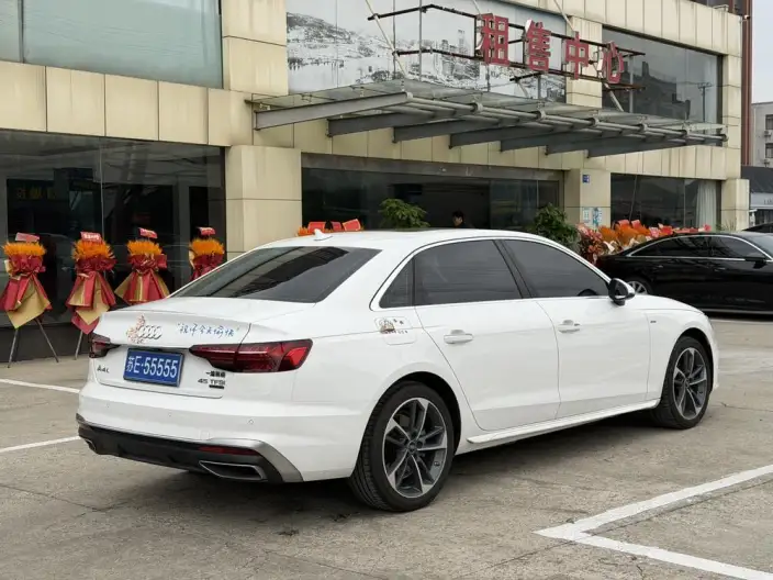Audi A4 L 2023 Model 40 TFSI Fashion Dynamic Model – фото 6