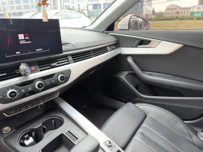 Audi A4 L 2023 Model 40 TFSI Fashion Dynamic Model – фото 9