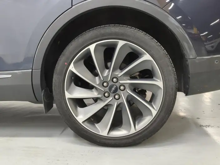 Nautilus 2021 Model 2.7T 4WD Zunyao Edition – фото 9