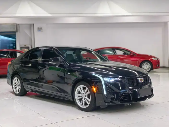 Cadillac CT4 2022 Model 28T Fashion Model