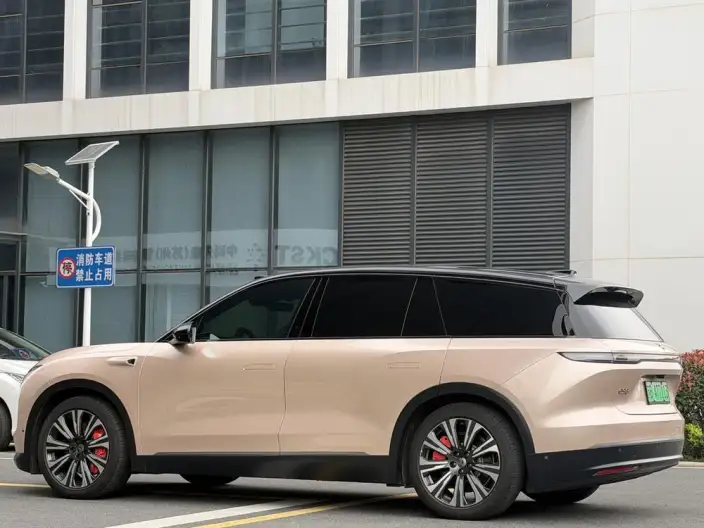 NIO ES8 2023 Model 75kWh Executive Edition