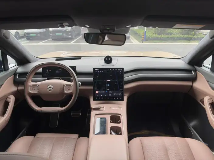 NIO ES8 2023 Model 75kWh Executive Edition – фото 10