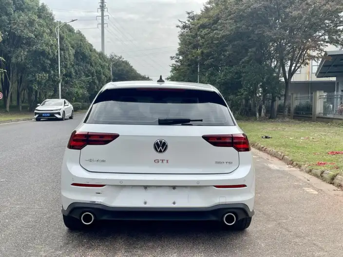 Volkswagen Golf GTI 2021 Model 380TSI DSG GTI – фото 5