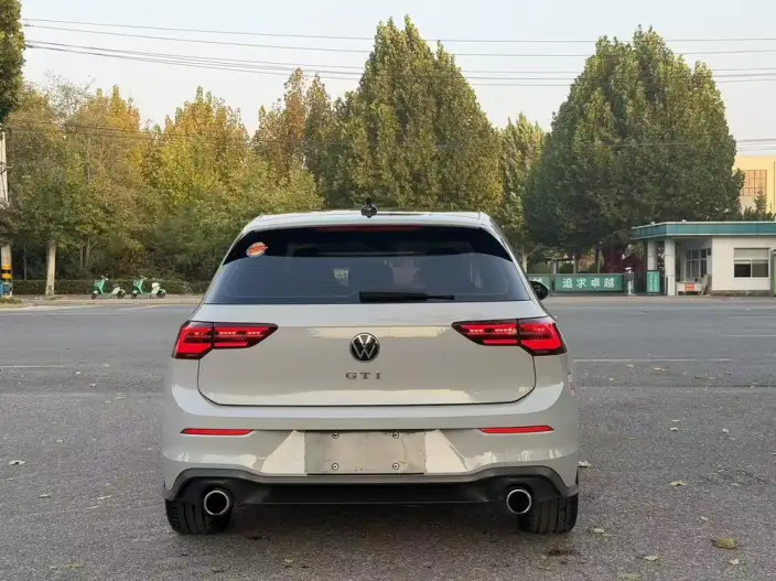Volkswagen Golf GTI 2021 Model 380TSI DSG GTI – фото 5