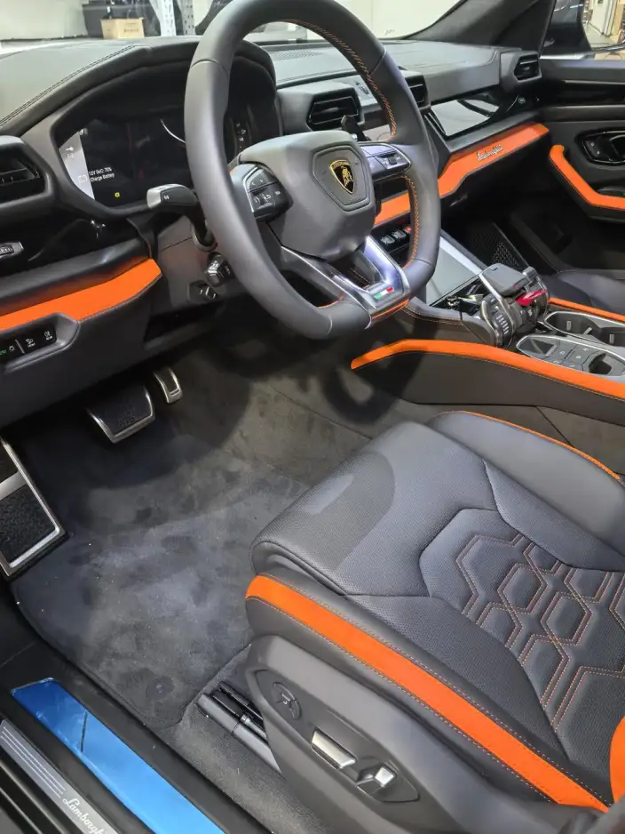 Urus SE 2025 Model 4.0T Standard Model – фото 7