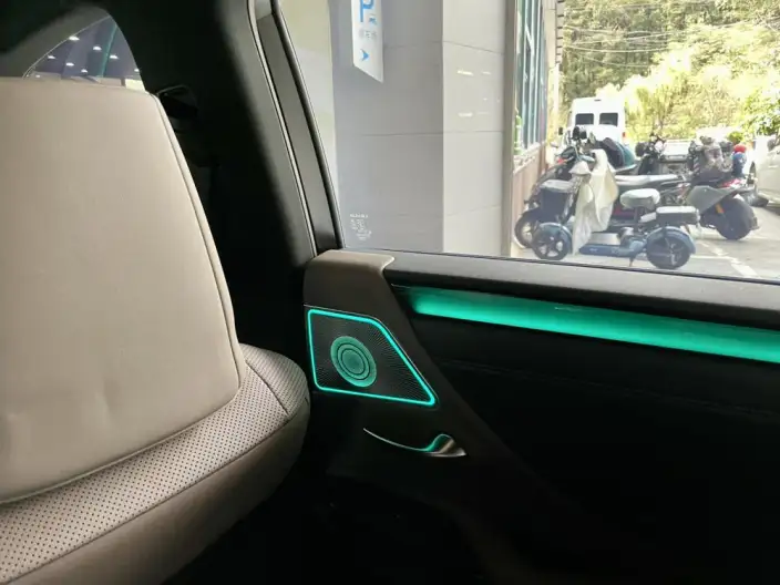 Lexus ES 2022 Model 200 Deluxe Edition – фото 7