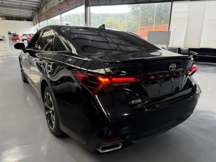Toyota Avalon 2023 Model 2.5L Automatic Deluxe Edition