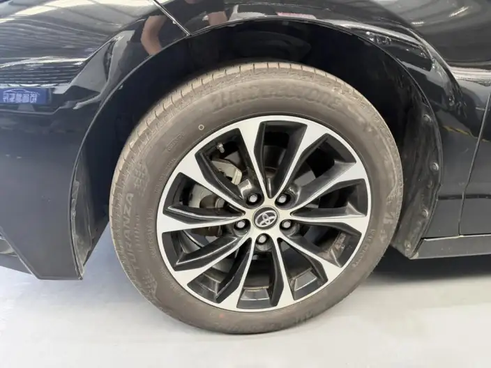 Toyota Avalon 2023 Model 2.5L Automatic Deluxe Edition – фото 8