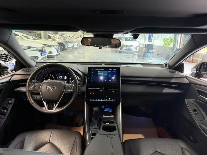 Toyota Avalon 2023 Model 2.5L Automatic Deluxe Edition – фото 9