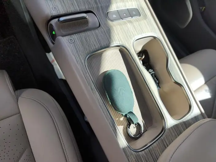 NIO ET7 2024 Model 75kWh Executive Signature Edition – фото 9
